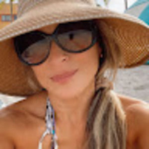 Meet your Posher, Gladys